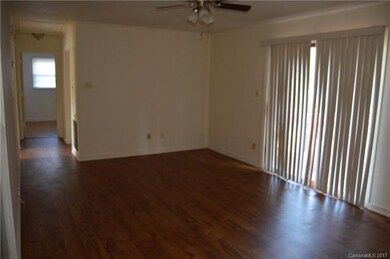 2425 Woodleaf Dr, Gastonia, NC 28052 - photo 7