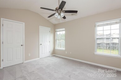 6138 Sid Crane Dr, Charlotte, NC 28216 - photo 7