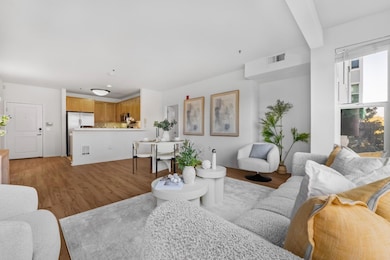 Landmark Place Condominiums unit 205, Oakland, CA 94607 - photo 6