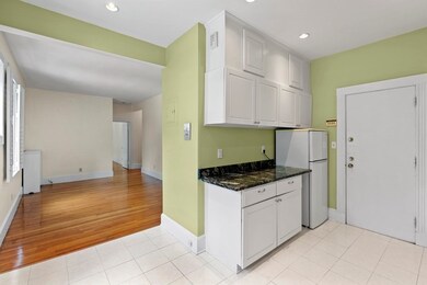 109 Winchester St unit 6, Brookline, MA 02446 - photo 5