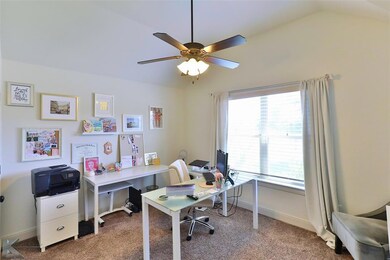 3730 Bettes Ln, Abilene, TX 79606 - photo 5