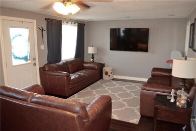 8104 Lomita Dr, El Paso, TX 79907 - photo 5