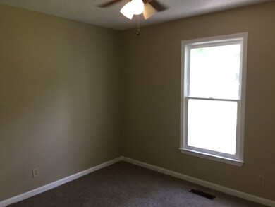 695 Fairmont Dr, Macon, GA 31210 - photo 6