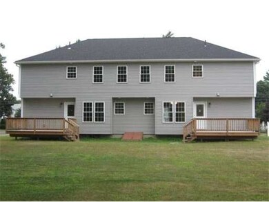 160 Franklin St, Westfield, MA 01085 - photo 3