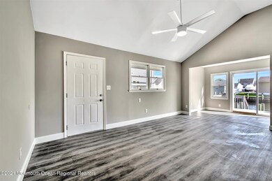 216 Teakwood Dr, Bayville, NJ 08721 - photo 5