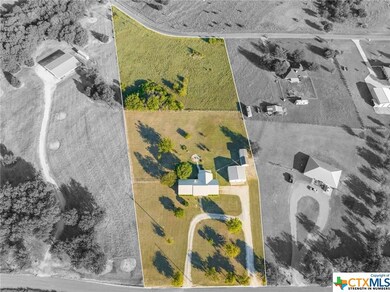 734 Hodge Rd, Eddy, TX 76524 - photo 3