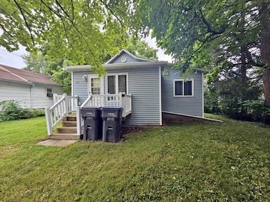 717 E Blodgett St, Marshfield, WI 54449 - photo 3