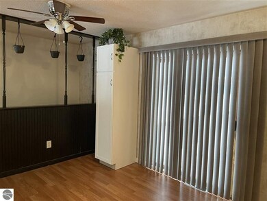 1563 Fawn Lake Dr, West Branch, MI 48661 - photo 4