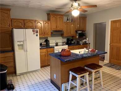 49 Juniper St, Homer City, PA 15748 - photo 2