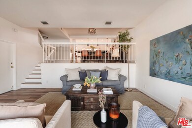 18348 Collins St unit C, Tarzana, CA 91356 - photo 3