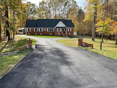 5709 Cedar Trail W, Prince George, VA 23875 - photo 4