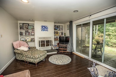 11 Webster Ct, MerriMacK, NH 03054 - photo 7