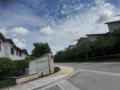 10574 NW 81st Terrace, Doral, FL 33178 - photo 2