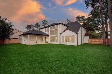 10938 Britoak Ln, Houston, TX 77079 - photo 2