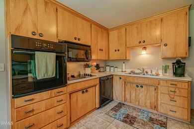 1411N17thSt_00016