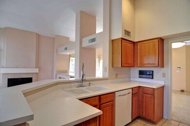 Kitchen Family room