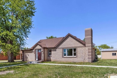 525 3rd St, Murdock, NE 68407 - photo 2