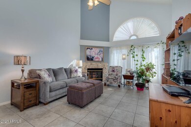 2100 W Lemon Tree Place unit 95, Chandler, AZ 85224 - photo 6