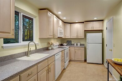 9716 237th Place SW, Edmonds, WA 98020 - photo 7