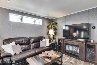 5725-C Highway 53-6