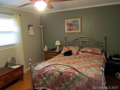 3 Ochlawaha Dr, Hendersonville, NC 28792 - photo 7