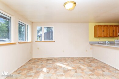 Living Room_18-SMALL