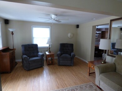 7 Goode St, Oak Bluffs, MA 02557 - photo 5