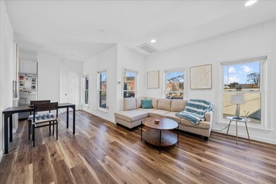 23 W 5th St, Lowell, MA 01850 - photo 5