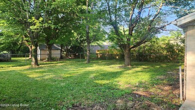 7717 Rochelle Rd, Louisville, KY 40228 - photo 5