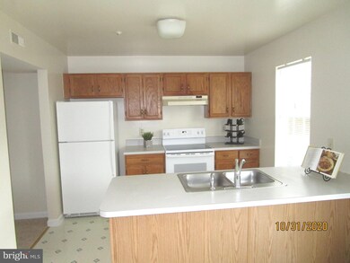 2242 Wetherburne Way, Frederick, MD 21702 - photo 7