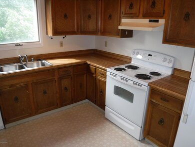 11710 Nix Ct unit B, Anchorage, AK 99515 - photo 4