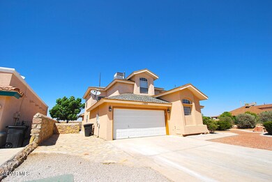 13809 Horizon Heights Cir, Horizon City, TX 79928 - photo 2