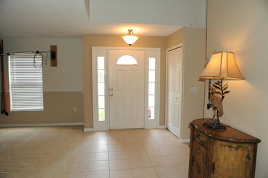Foyer entryway (1)