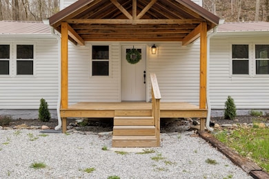 1069 Pleasant Shade Hwy, Pleasant Shade, TN 37145 - photo 6