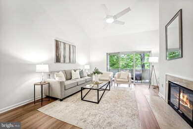 5704 Mayfair Manor Dr unit 95, Rockville, MD 20852 - photo 3