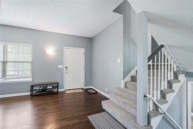 423 Granite Dr, Raymore, MO 64083 - photo 5