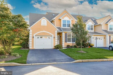 8 Wheatsheaf Ln unit 8, Norristown, PA 19403 - photo 2