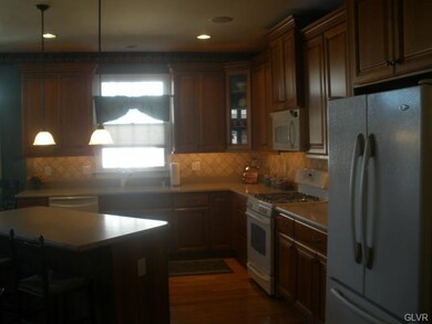 80 Inverness Cir, Easton, PA 18042 - photo 6