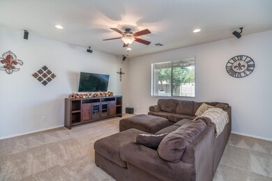 2) GREAT ROOM