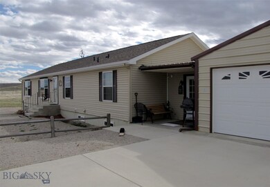 27 Roberts Trail E, Belfry, MT 59008 - photo 6