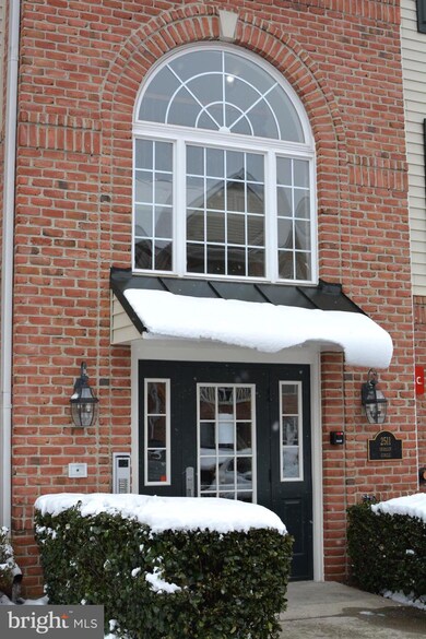 2511 Shelley Cir, Frederick, MD 21702 - photo 4