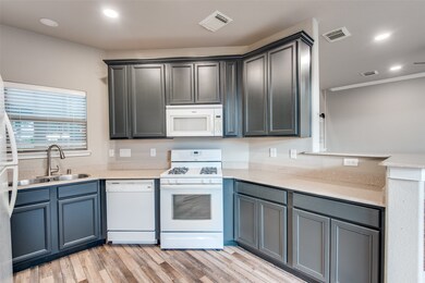 16024 Limestone Lake Dr, Tomball, TX 77377 - photo 5