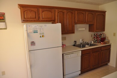 7207 Quindero Run Rd, Louisville, KY 40228 - photo 4