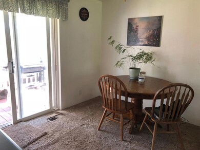 283 West St, Merlin, OR 97532 - photo 3