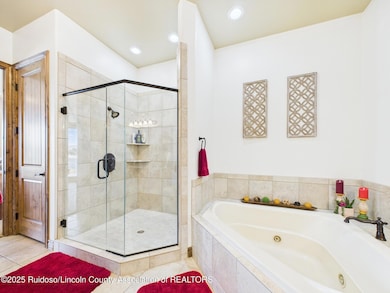 CAM03749G0-PR0034-STILL035