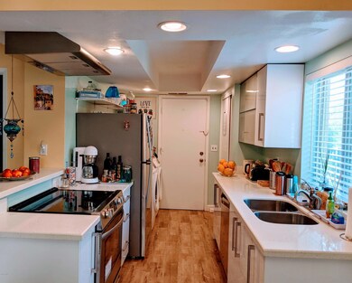 10420 N 10th St unit 1, Phoenix, AZ 85020 - photo 6