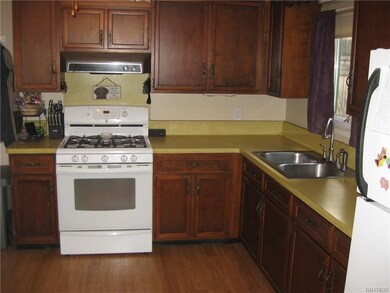 42 Jesella Dr, North Tonawanda, NY 14120 - photo 6