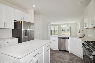 unlisted-address, Batavia, IL 60510 - photo 2