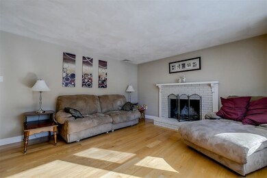 3 Shenandoah Ave, Londonderry, NH 03053 - photo 4