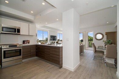 05_51SE19thAve_91_KitchenLivingRoom_Doug